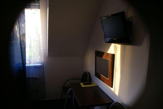 Hotelik Pod Baranami Siechnice Buitenkant foto